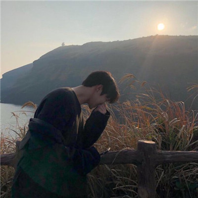 男生非主流帅气背影头像⚡️清醒宣言
