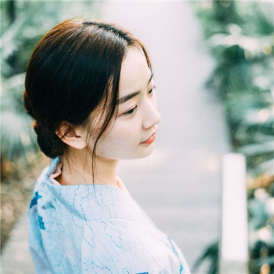 最新版女生唯美意境背影头像🌌氛围感女生头像精选