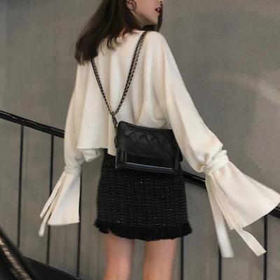 青春时尚微信女生背影头像✨潮流穿搭风元气少女街拍精选