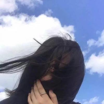 唯美情侣背影头像一男一女👫从古典到潮流的爱情图鉴