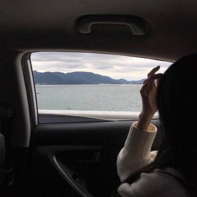 唯美情侣背影头像一男一女👫从古典到潮流的爱情图鉴