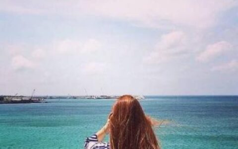 微信女生唯美海边背影头像🌊气质长发飘逸