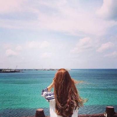 微信女生唯美海边背影头像🌊气质长发飘逸