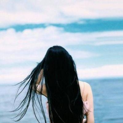 微信女生唯美海边背影头像🌊气质长发飘逸
