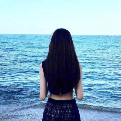 微信女生唯美海边背影头像🌊气质长发飘逸