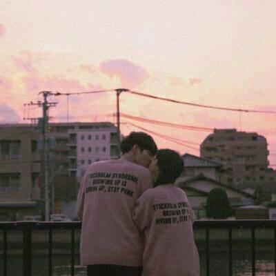 最新微信情侣背影头像一对✨潮流个性设计独一无二