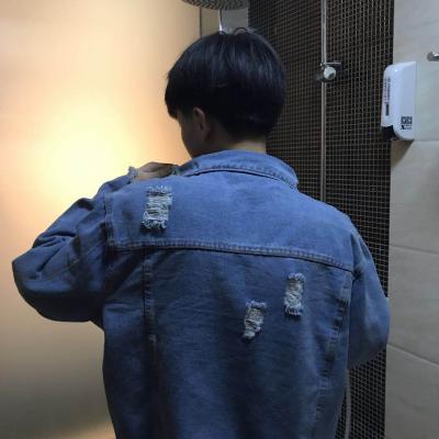 热门伤感帅气男生背影头像🌧️用背影诉说所有故事