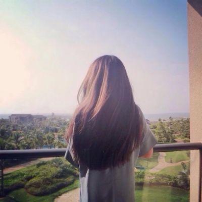 唯美漂亮女生长发微信背影头像✨温柔氛围感精选高清画质