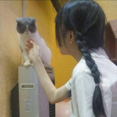 女生微信伤感非主流背影头像🌧️疼痛青春复刻