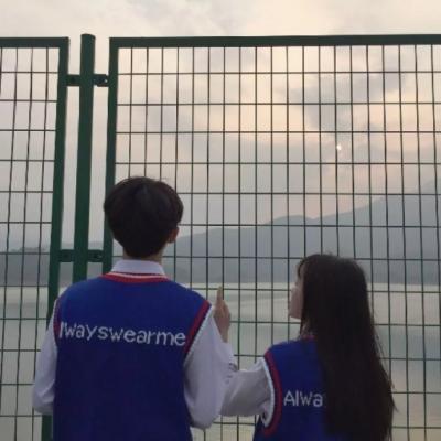 高清微信情侣背影头像两张✨郎才女貌经典款✨怀旧复古风精选