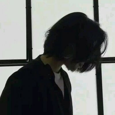 拽拽个性女生背影头像✨唯我独尊宣言｜做自己的女王不解释
