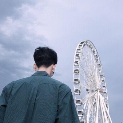 男生伤感帅气背影头像✨岁月沉淀的故事感
