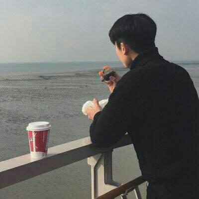男生伤感帅气背影头像✨岁月沉淀的故事感