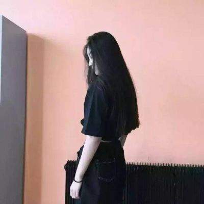 气质女生意境背影头像✨从优雅到破碎的美学之旅