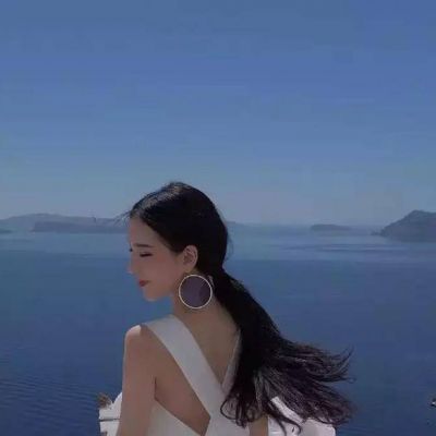 气质女生意境背影头像✨从优雅到破碎的美学之旅