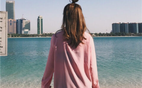 女生长发披肩海边背影头像🌊治愈系海景