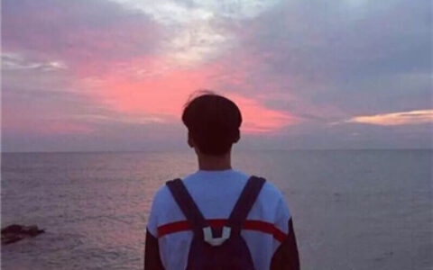 2025情侣海边背影头像大全👫一男一女浪漫合集✨夕阳沙滩漫步精选