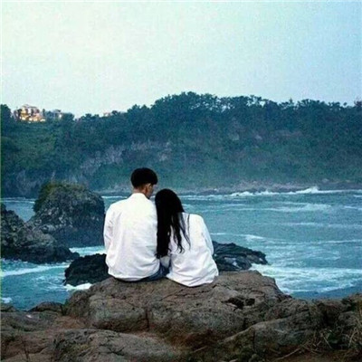 2025情侣海边背影头像大全👫一男一女浪漫合集✨夕阳沙滩漫步精选