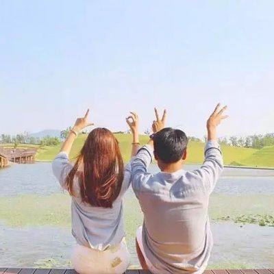 情侣背影合照两张✨不离不弃誓言