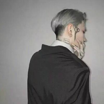 高清微信男生背影头像✨个性伤感风✨破碎感美学意境