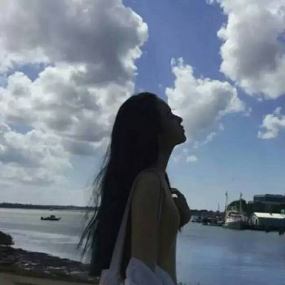 海边女生唯美背影头像🌊治愈系海景✨面朝大海温柔侧影