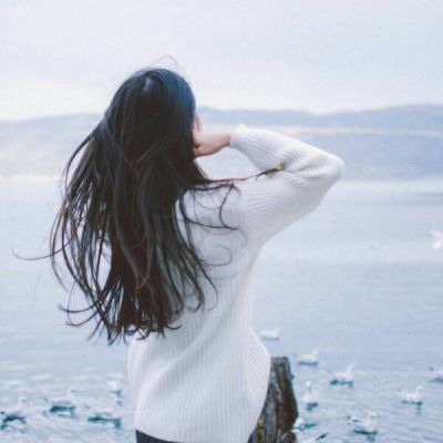 海边女生唯美背影头像🌊治愈系海景✨面朝大海温柔侧影