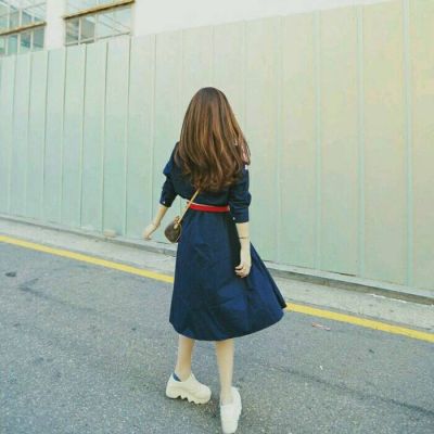 唯美意境头像女生背影✨孤独清冷氛围感✨性格古怪无人疼爱
