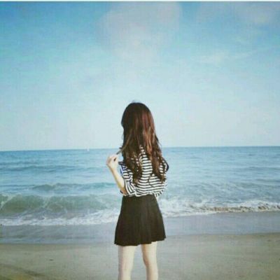 唯美意境头像女生背影✨孤独清冷氛围感✨性格古怪无人疼爱