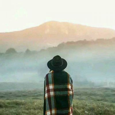 唯美意境头像女生背影✨孤独清冷氛围感✨性格古怪无人疼爱