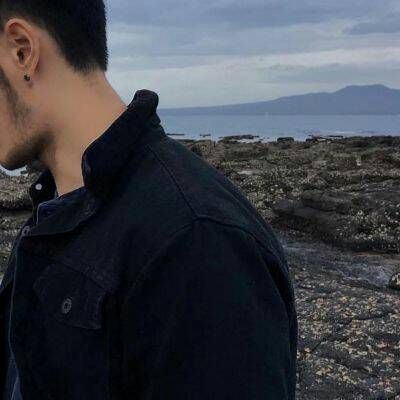 帅气男生颓废风背影头像🌒个性暗调|故事感氛围|不露脸意境