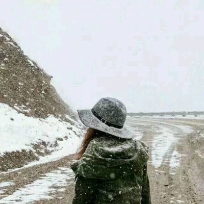 好看的长发电波女生背影头像🌀全部好脾气的温柔代价