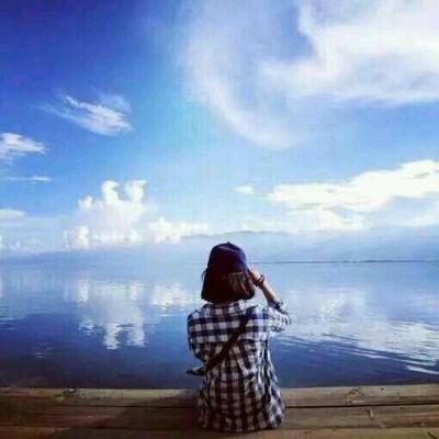 QQ女生伤感背影头像🌧️你是我所有不介意的例外