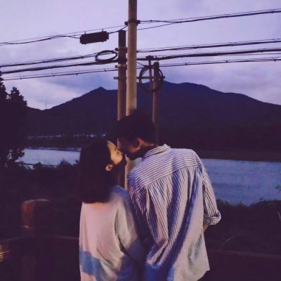 高清情侣牵手背影头像🕊️三年温暖三秒冰凉的松手