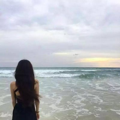 非主流女生背影头像🚬「牵手走完生命路程」执念头像集