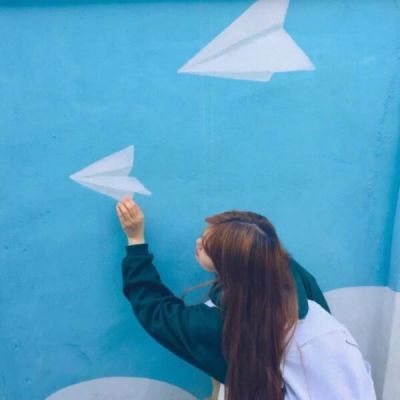QQ空间女生背影头像🎯终于放弃你的释然瞬间