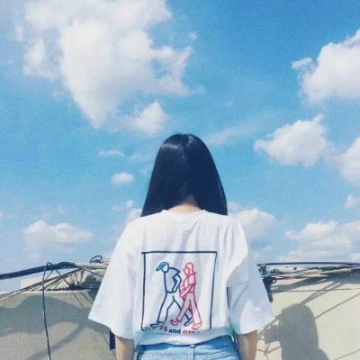 颓废伤感女生背影头像🕰️时间改变彼此模样