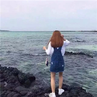 海边伤感女生背影头像🌊「如今最好」意境头像集
