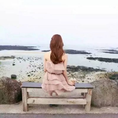 长发电波女生背影头像🌦️共赏晴雨风光意境头像