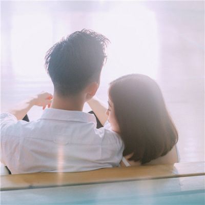 恩爱情侣合照背影头像📸「童话故事」现实意境头像集