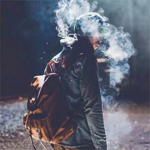 霸气男生QQ背影头像🏙️专属男士背影头像集