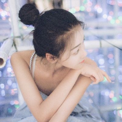 孤独伤感女生头像🌌深夜独白意境头像集