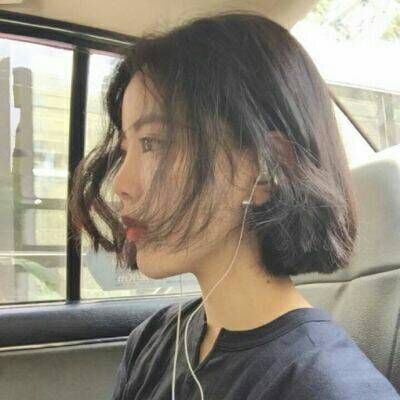 孤独伤感女生头像🌌深夜独白意境头像集