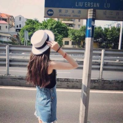 落寞女生背影头像🌙气质女生孤单背影精选
