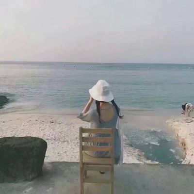 伤感女生背影头像🌧️难过心痛意境头像集