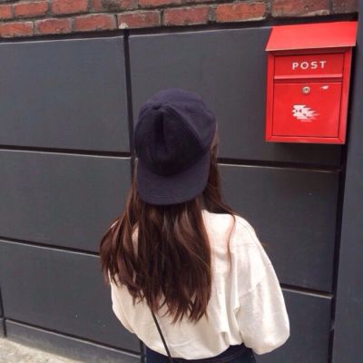 气质女生唯美背影头像🌙「我没心没肺」意境头像集