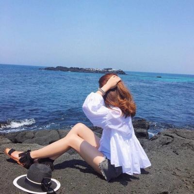 九月励志女生背影头像🎒学生正能量头像精选