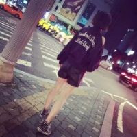 最新唯美女生背影头像大全🌺长发女生背影头像精选集