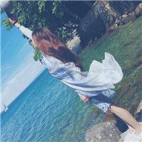 忧伤女生长发背影头像合集 🌙 唯美伤感风格女生头像精选