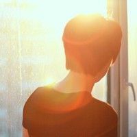 男生阳光背影头像拍摄指南🌞简约帅气男生背影构图技巧