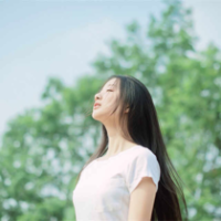 头像女背影或侧面唯美🌙主打长发飘逸的视觉诗学